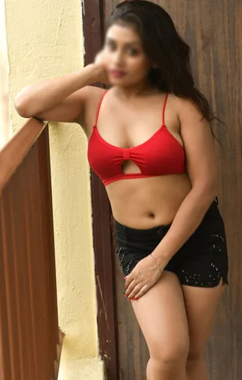 Call Girls in Samrat Hotel