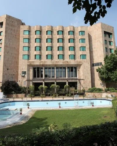 Samrat Hotel Escorts